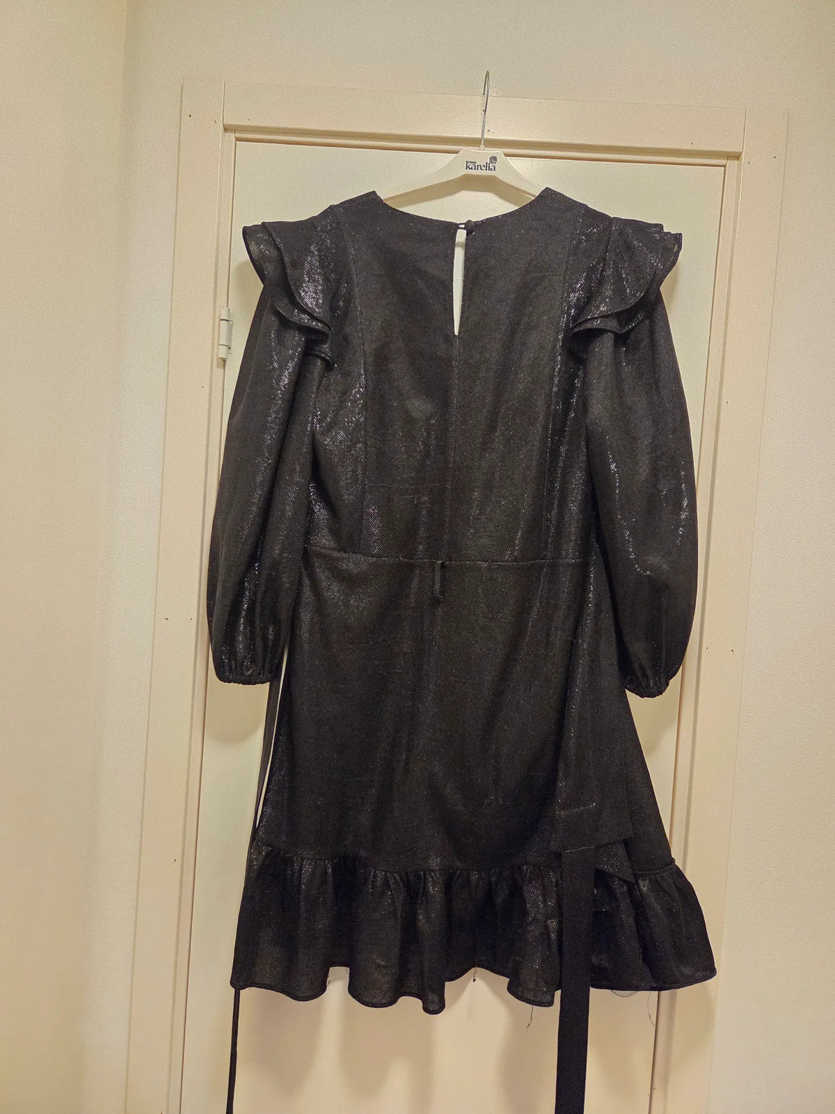 Adoore Reno . Dress