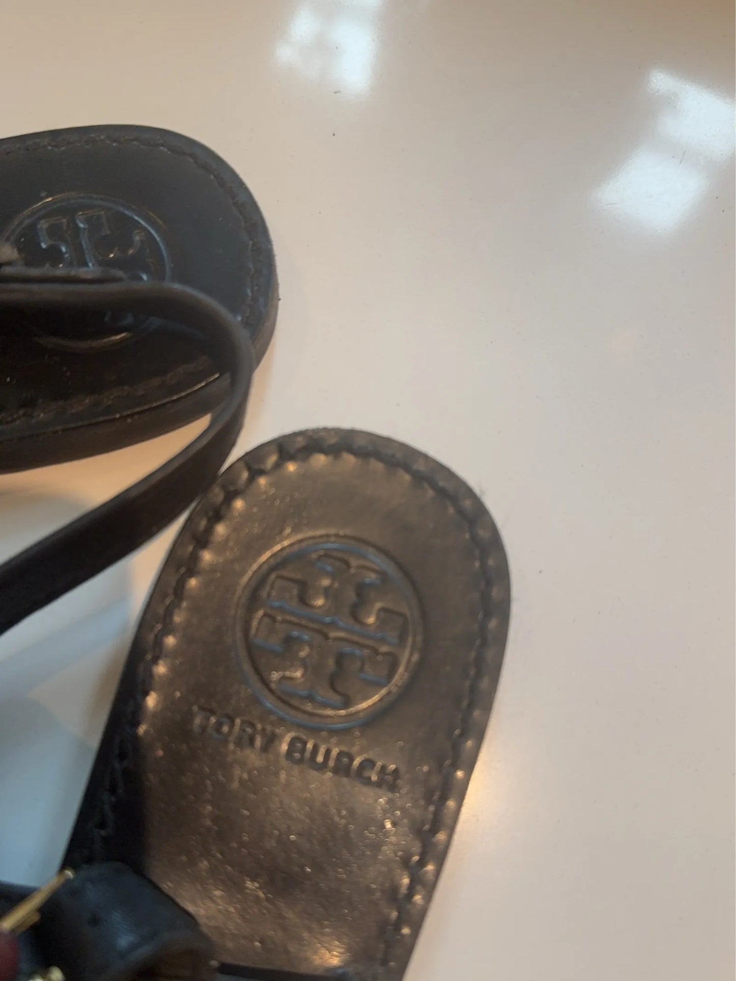 Tory Burch-skinnsandaler