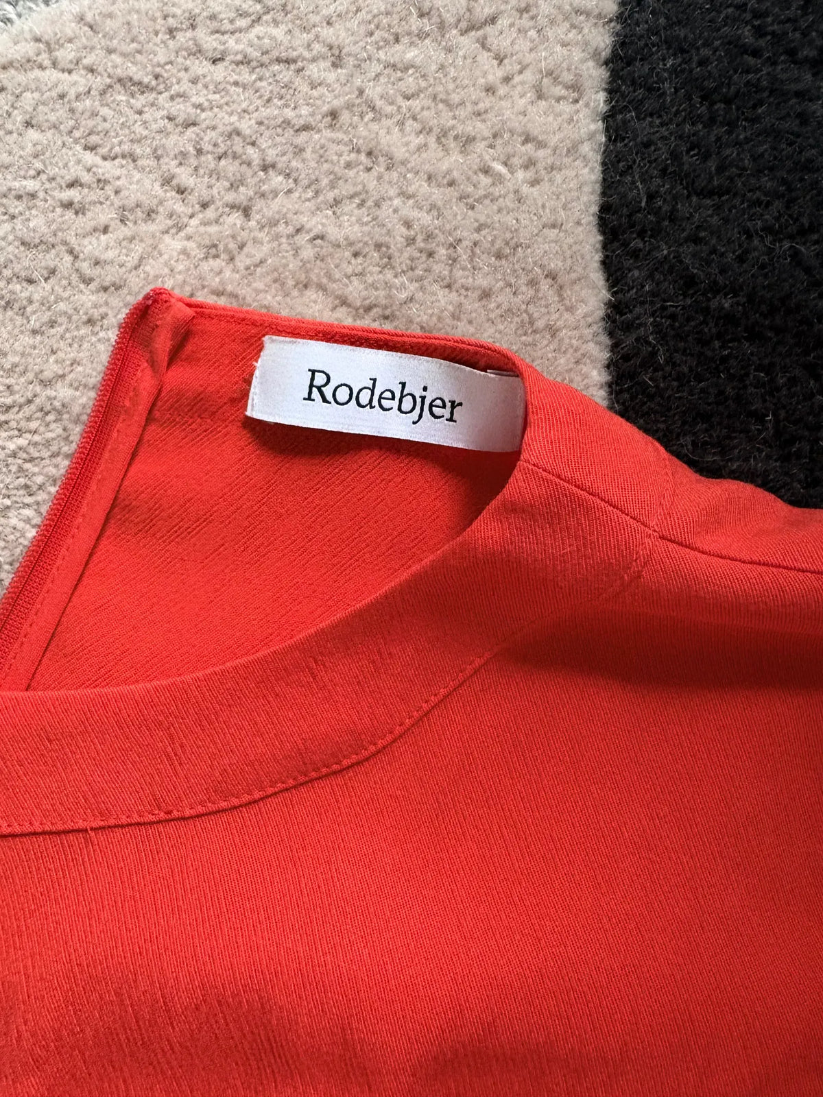 Rodebjer Elysandra Long Sleeve Midi Dress