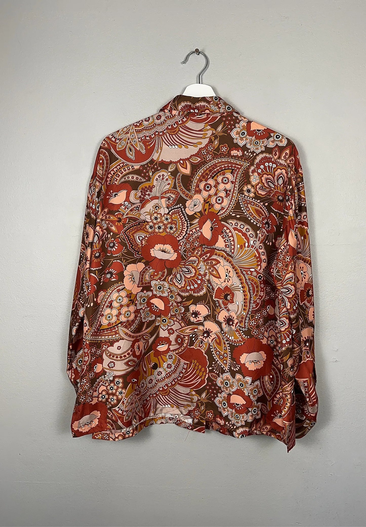Rohe-blus