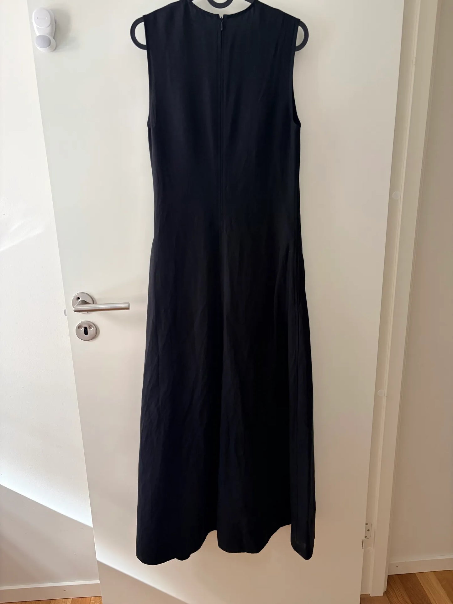 Toteme Fluid V- Dress