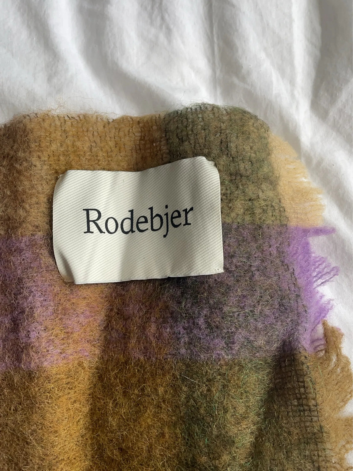Rodebjer Misty-ullhalsduk