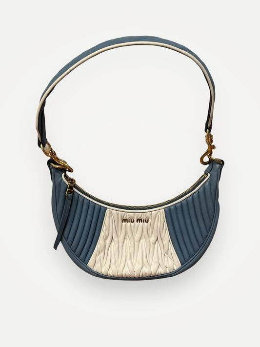 Miu Miu Wander Matelassé Nappa Leather Hobo-skinnhandväska