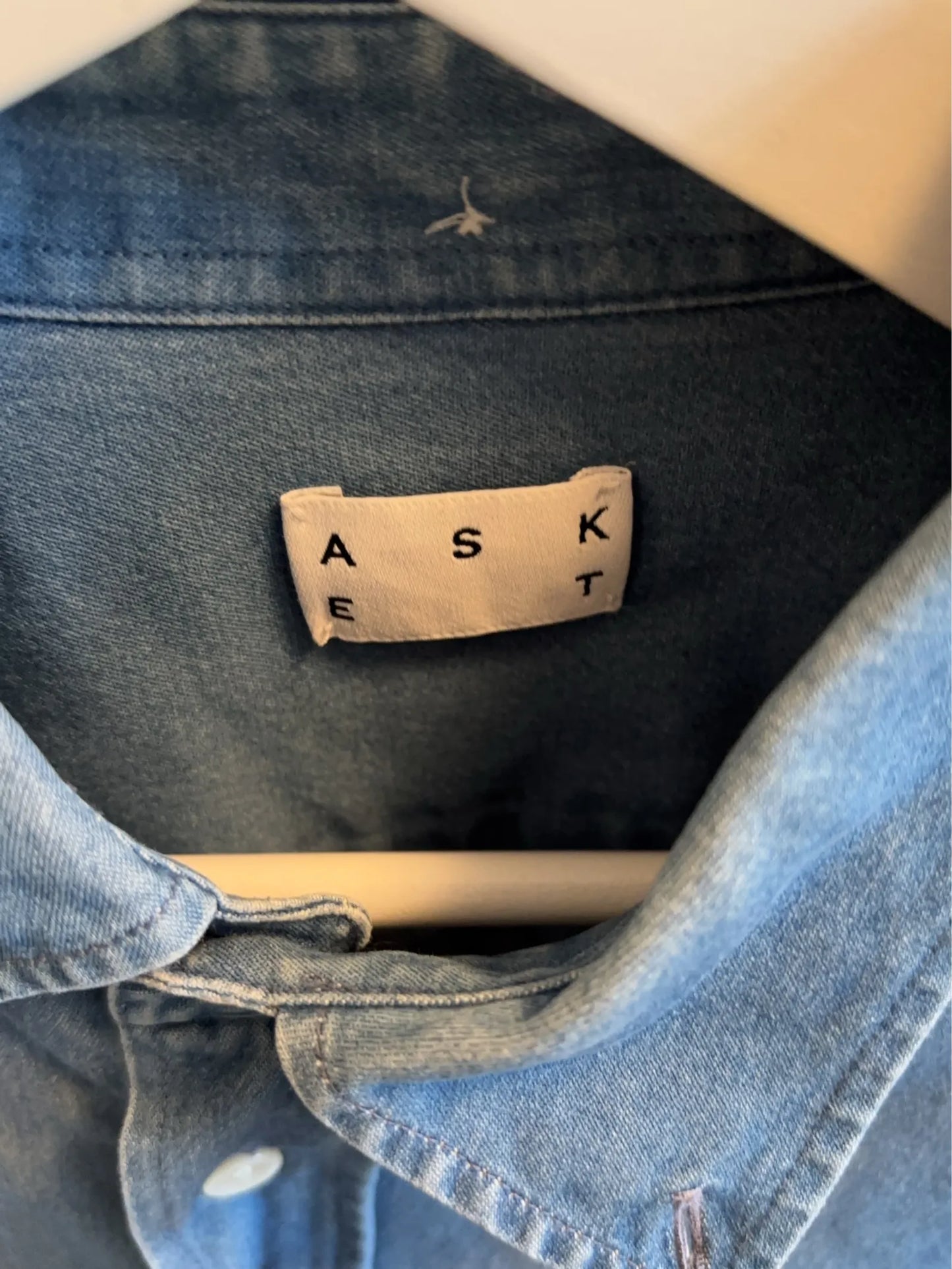 Asket The Denim Shirt