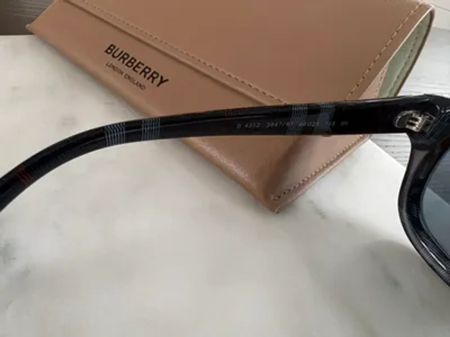 Burberry Sidney, Navy Check Sunglasses