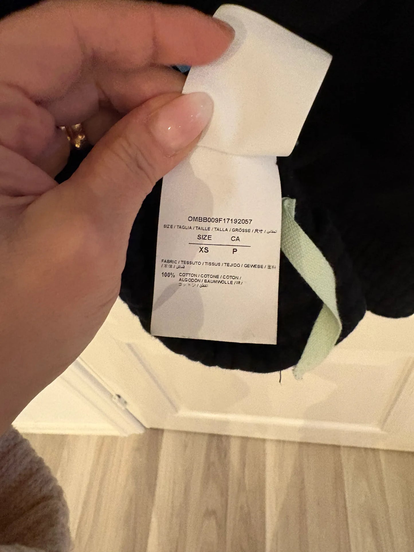 Off-White-hoodie NWOT