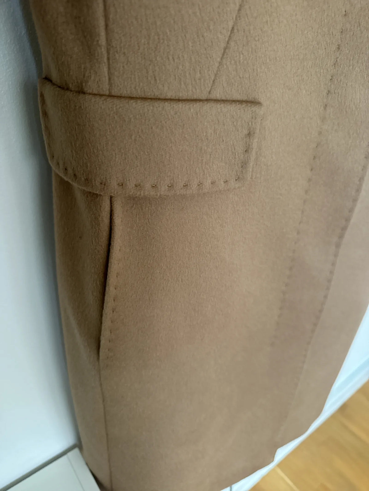 Max Mara Studio-ullkappa
