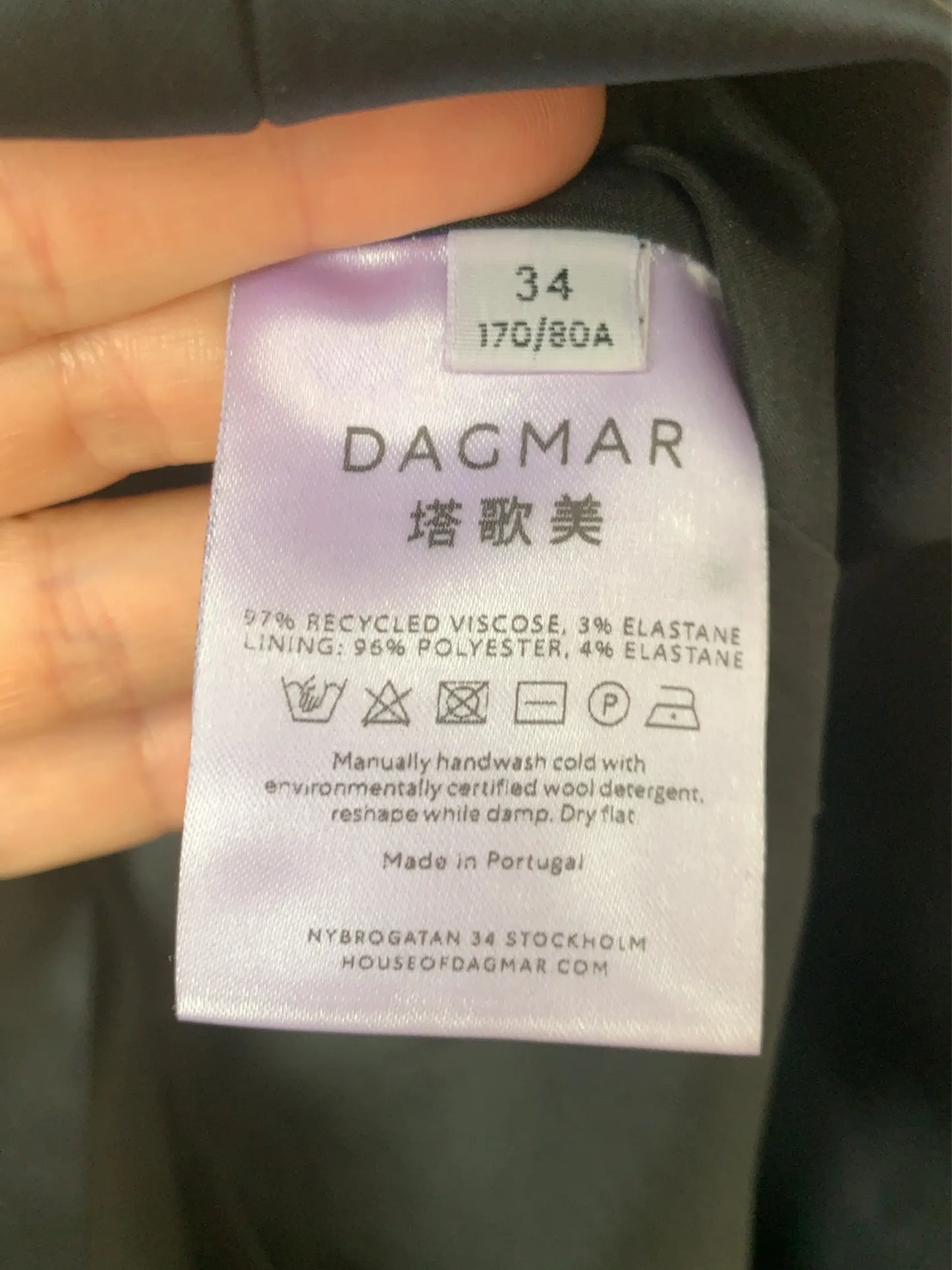 Dagmar V- Duchesse-klänning