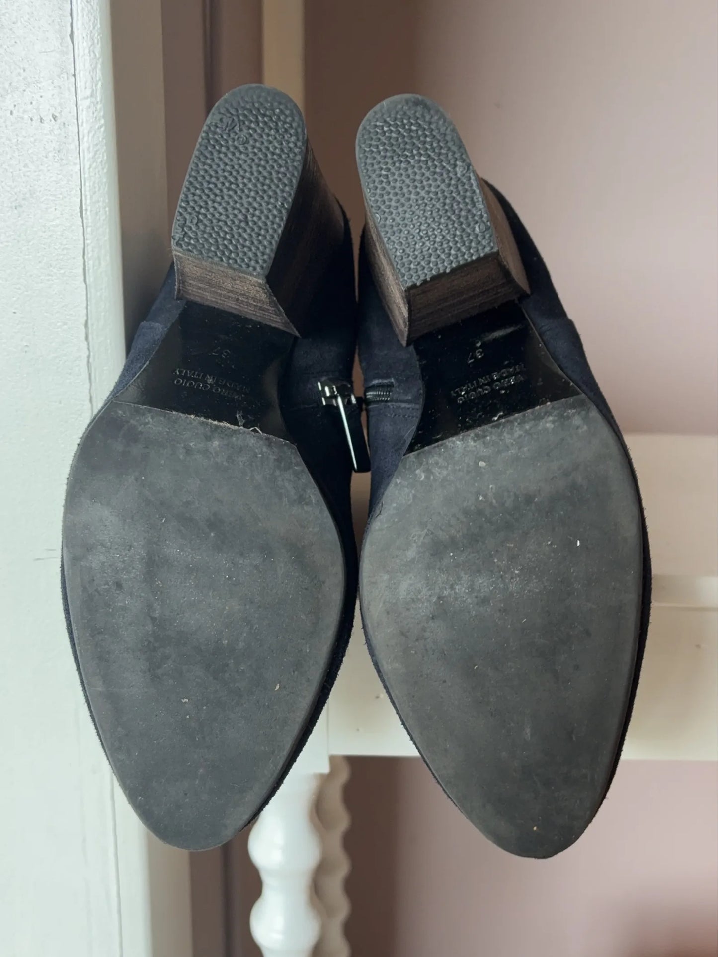 Apair Boots