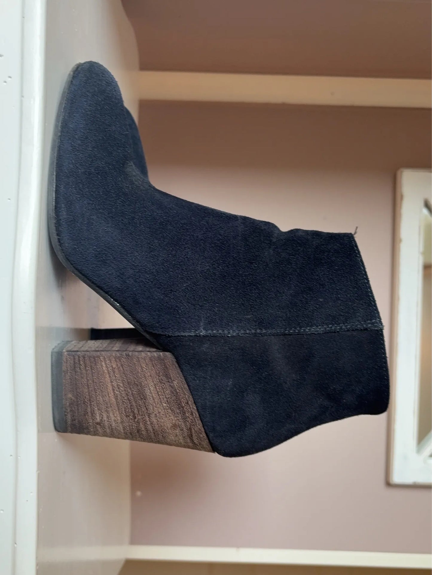 Apair Boots
