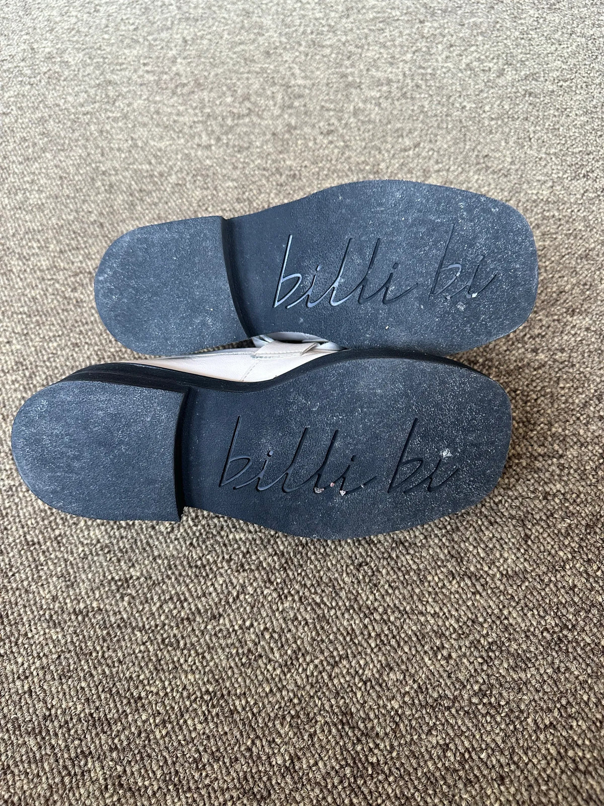 Billi Bi Loafers