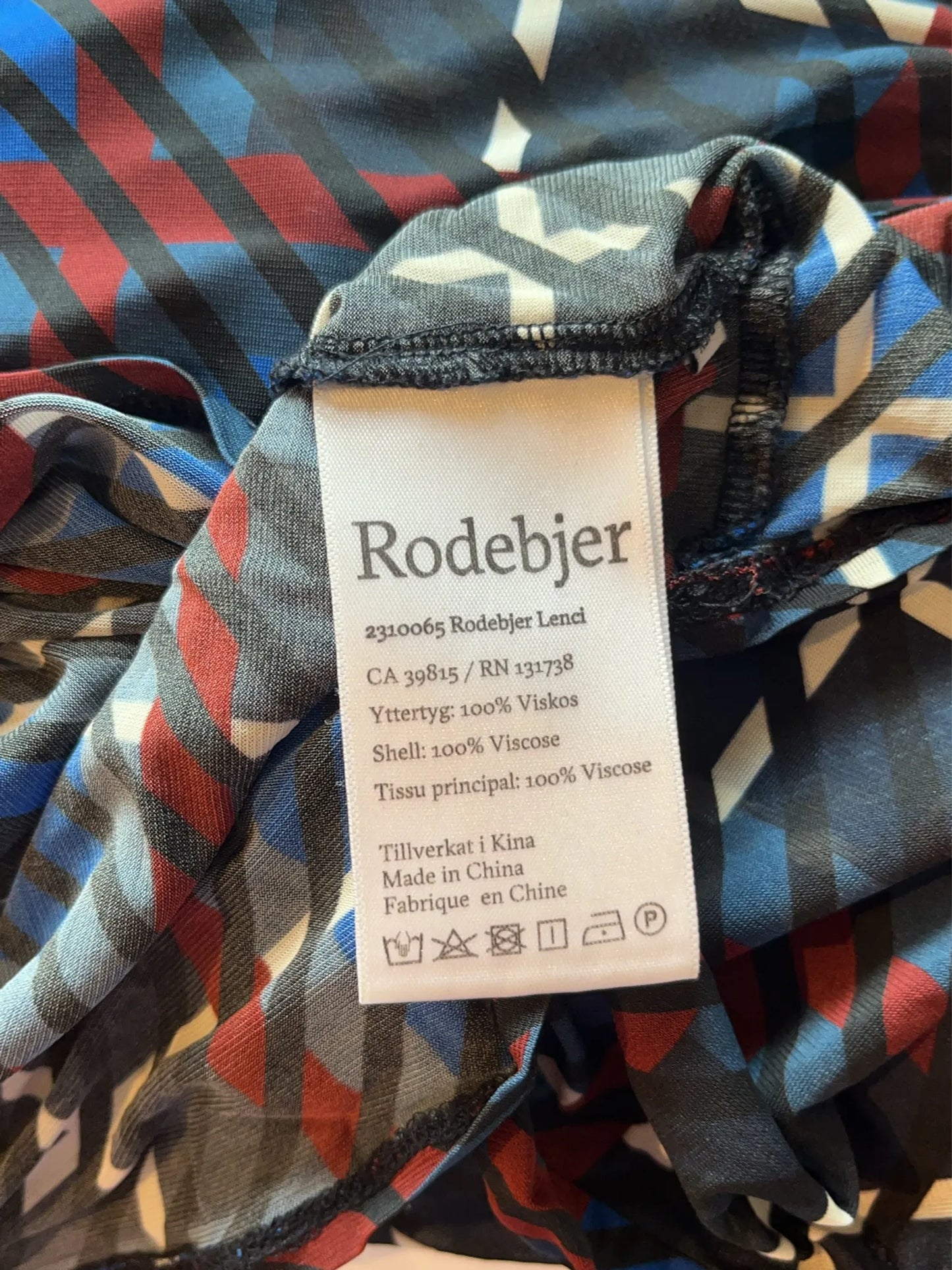 Rodebjer-topp