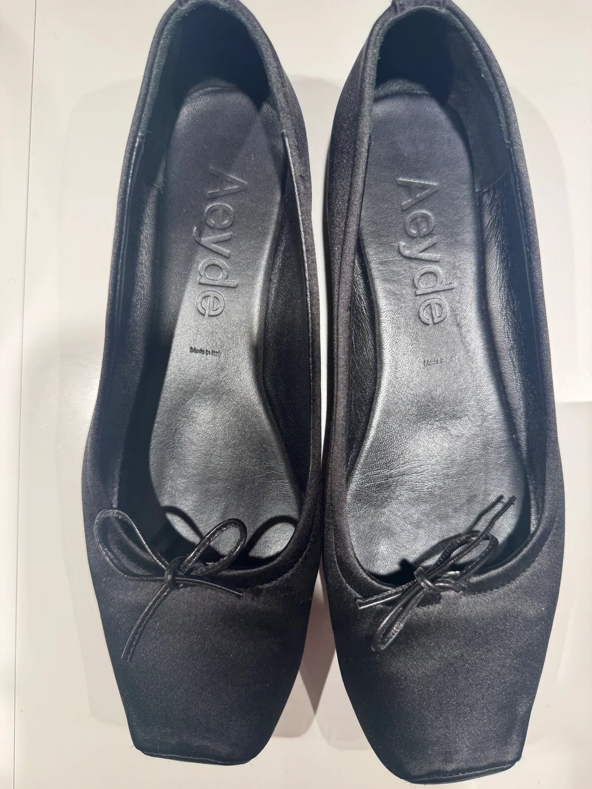 Aeyde Gabriella Satin-ballerinaskor