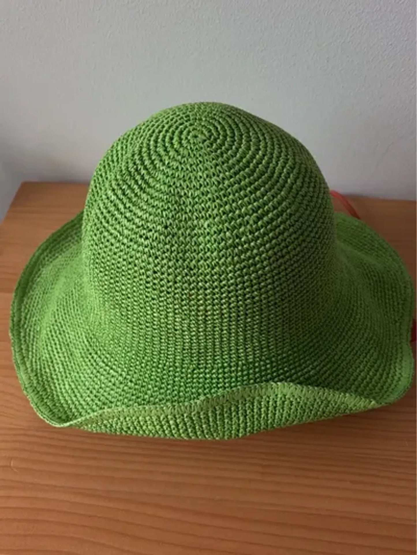 Cos Hat