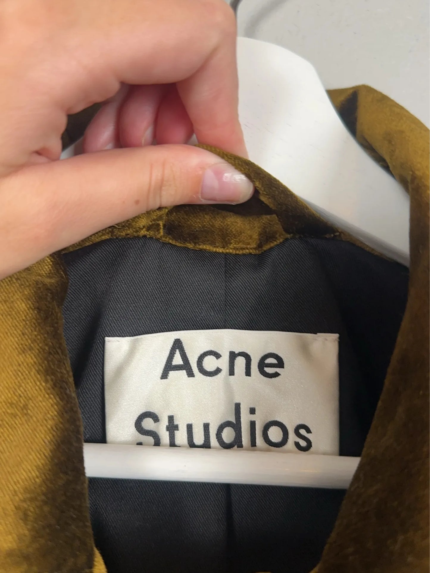 Acne Studios-rock