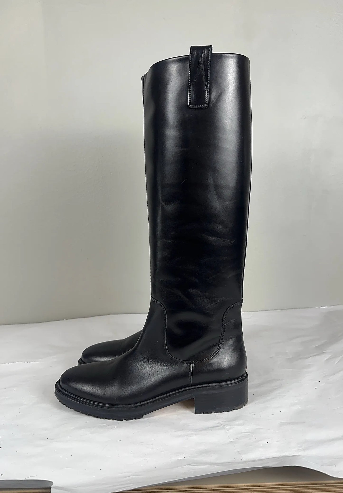 Aeyde-skinnboots