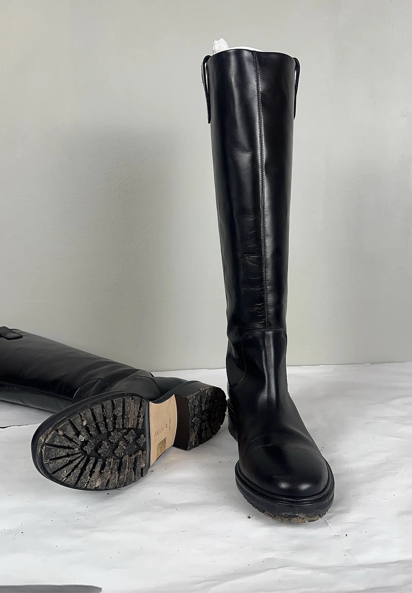 Aeyde-skinnboots