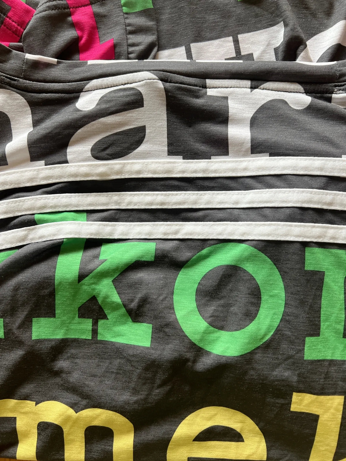 Marimekko x Adidas-träningströja