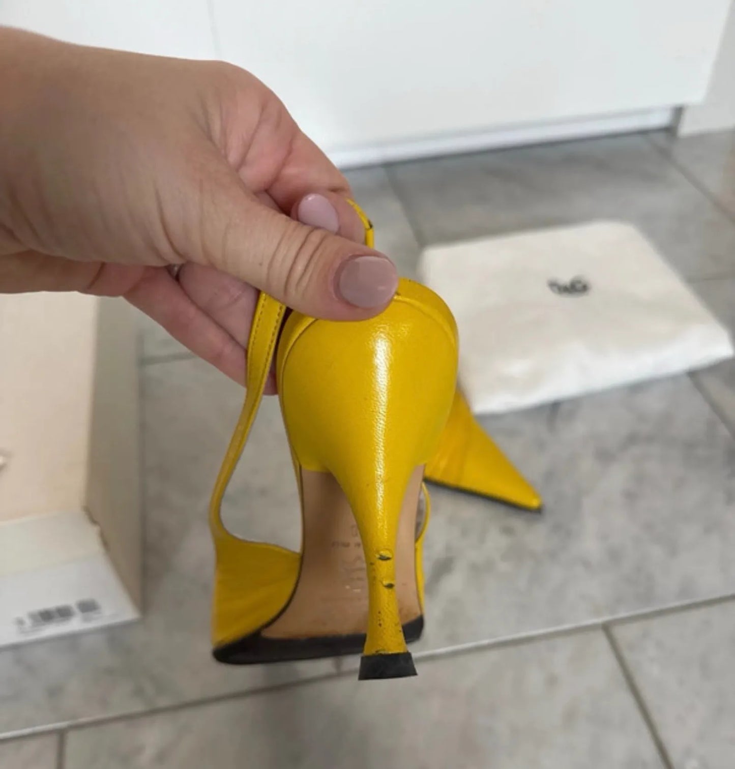 Dolce & Gabbana Vintage D&g Yellow Leather Pointed Slingback , Ca 2000s, Eu 38, With Original Box & Dustbag. Heels