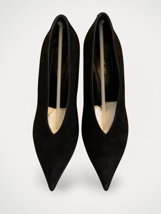 Céline V- Pump Heels