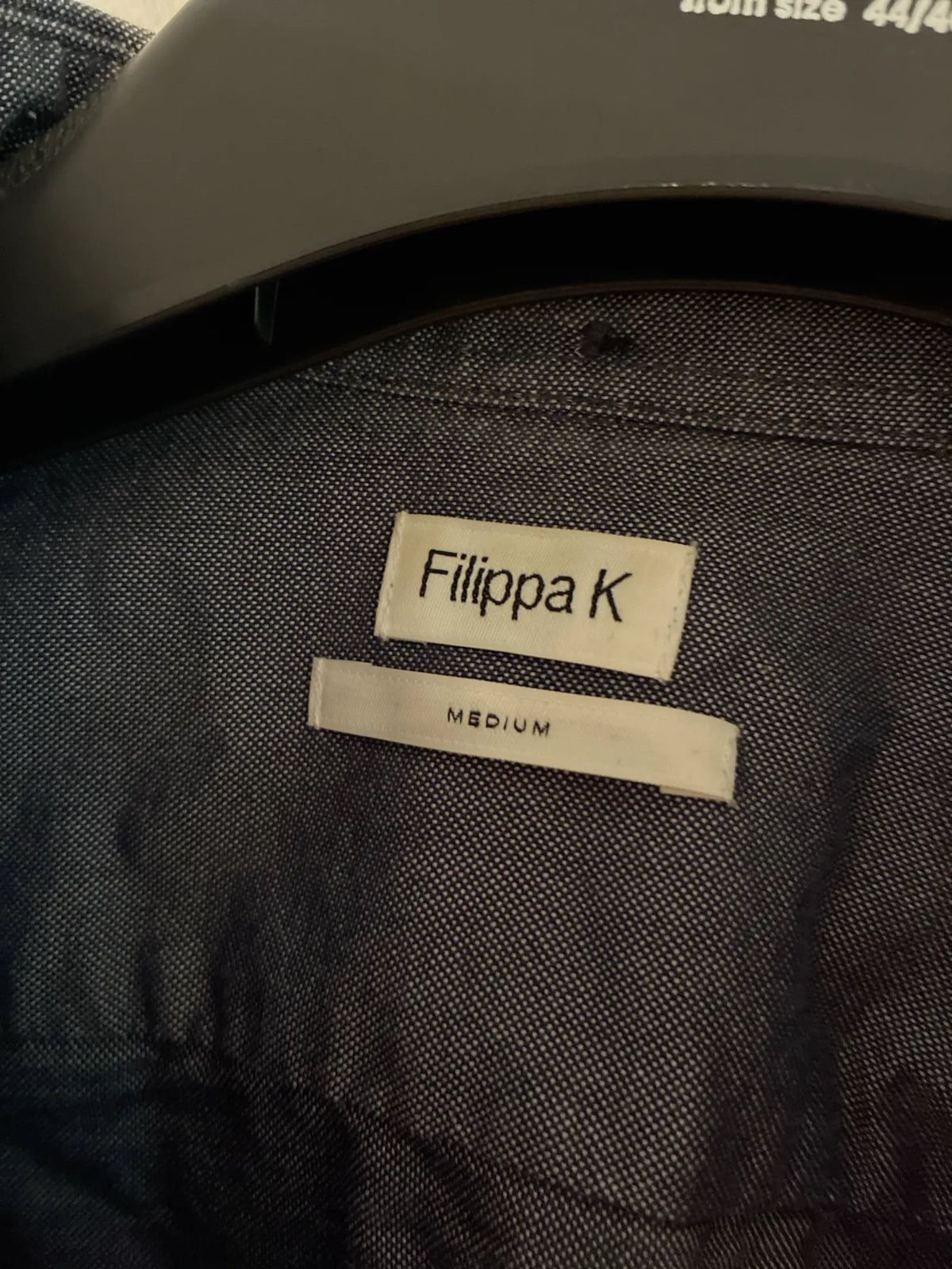 Filippa K-skjorta