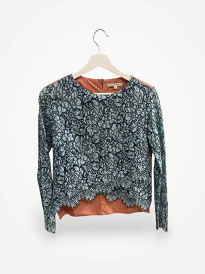 Carven-blus