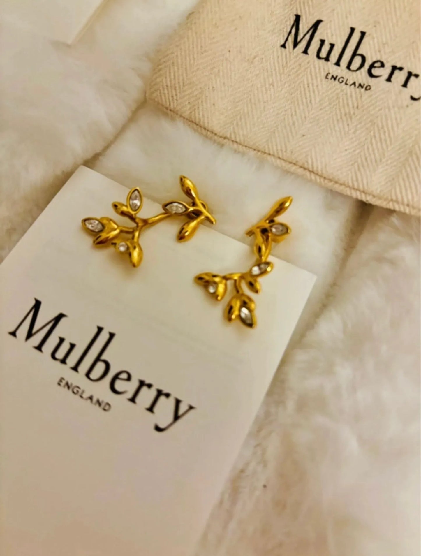 Mulberry Leaf Stud Earrings-örhänge NWOT