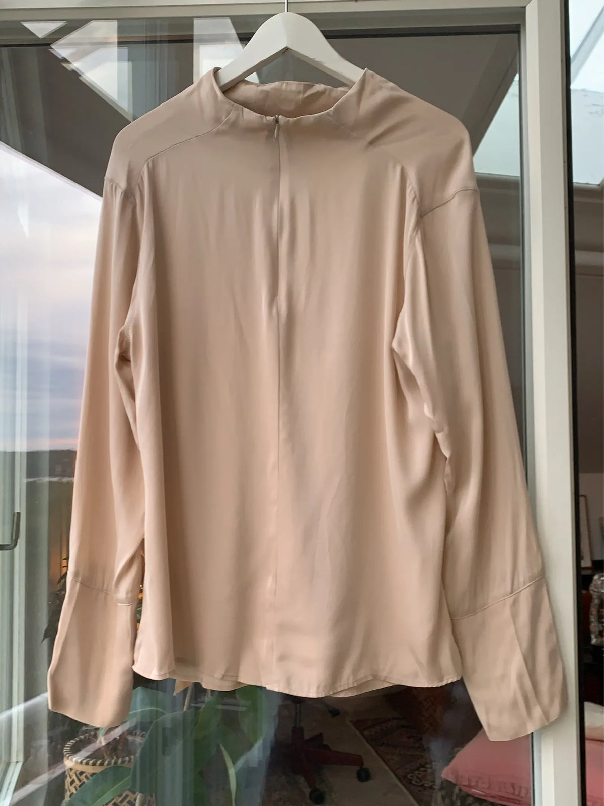 Ahlvar Gallery Ayumi Silk-sidenblus