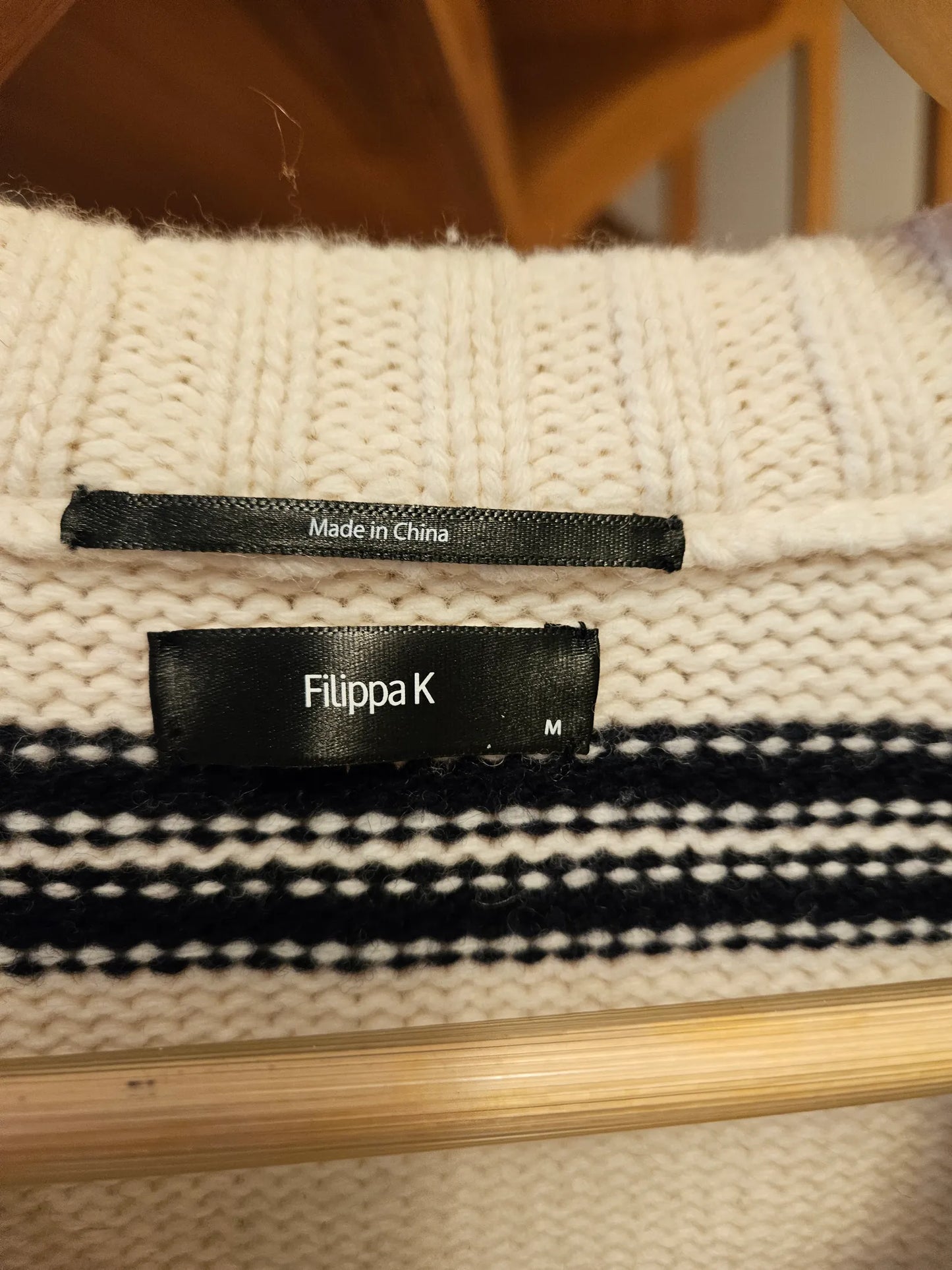 Filippa K-ulltröja