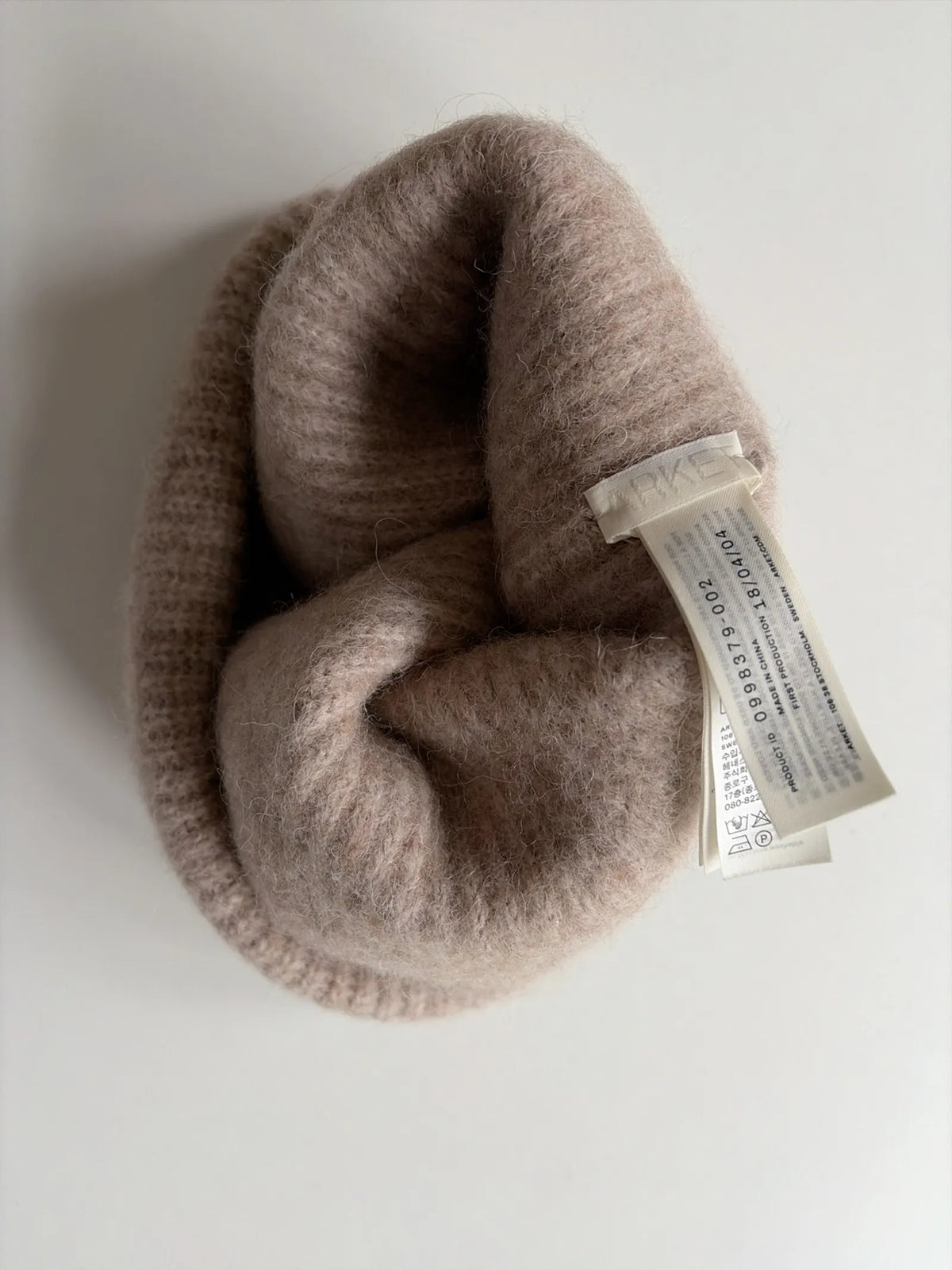 Arket Hat