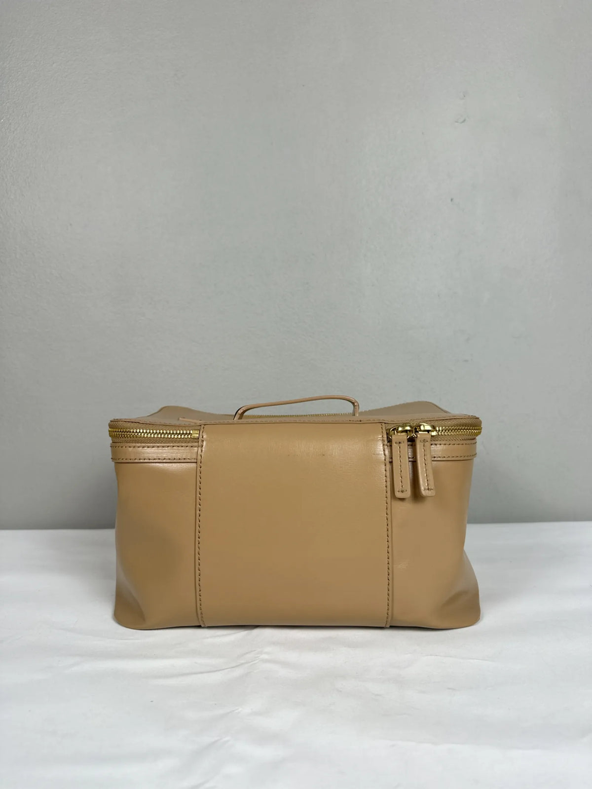 By Malene Birger-skinnnecessär