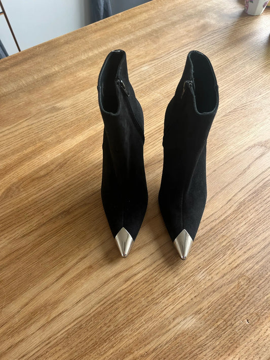 Flattered-boots