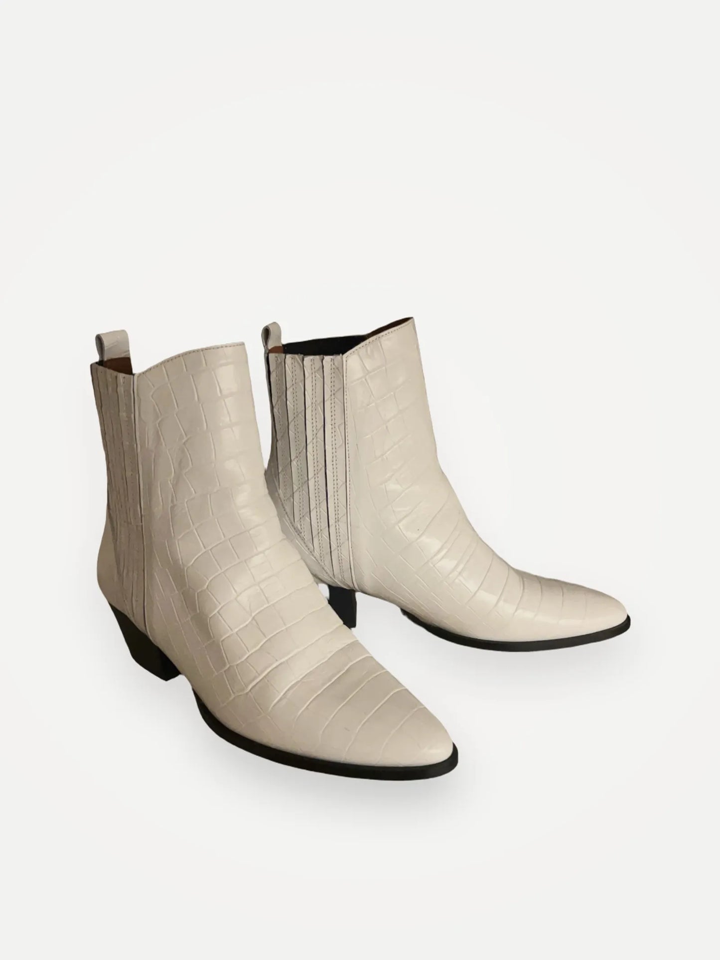 & Other Stories-boots NWT