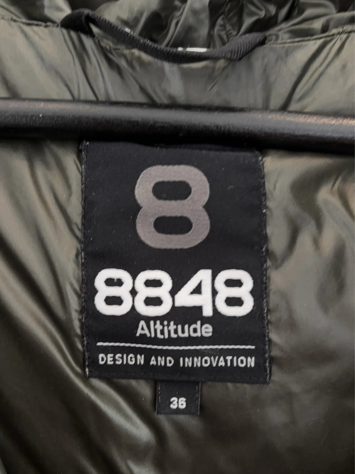 8848 Altitude-dunjacka