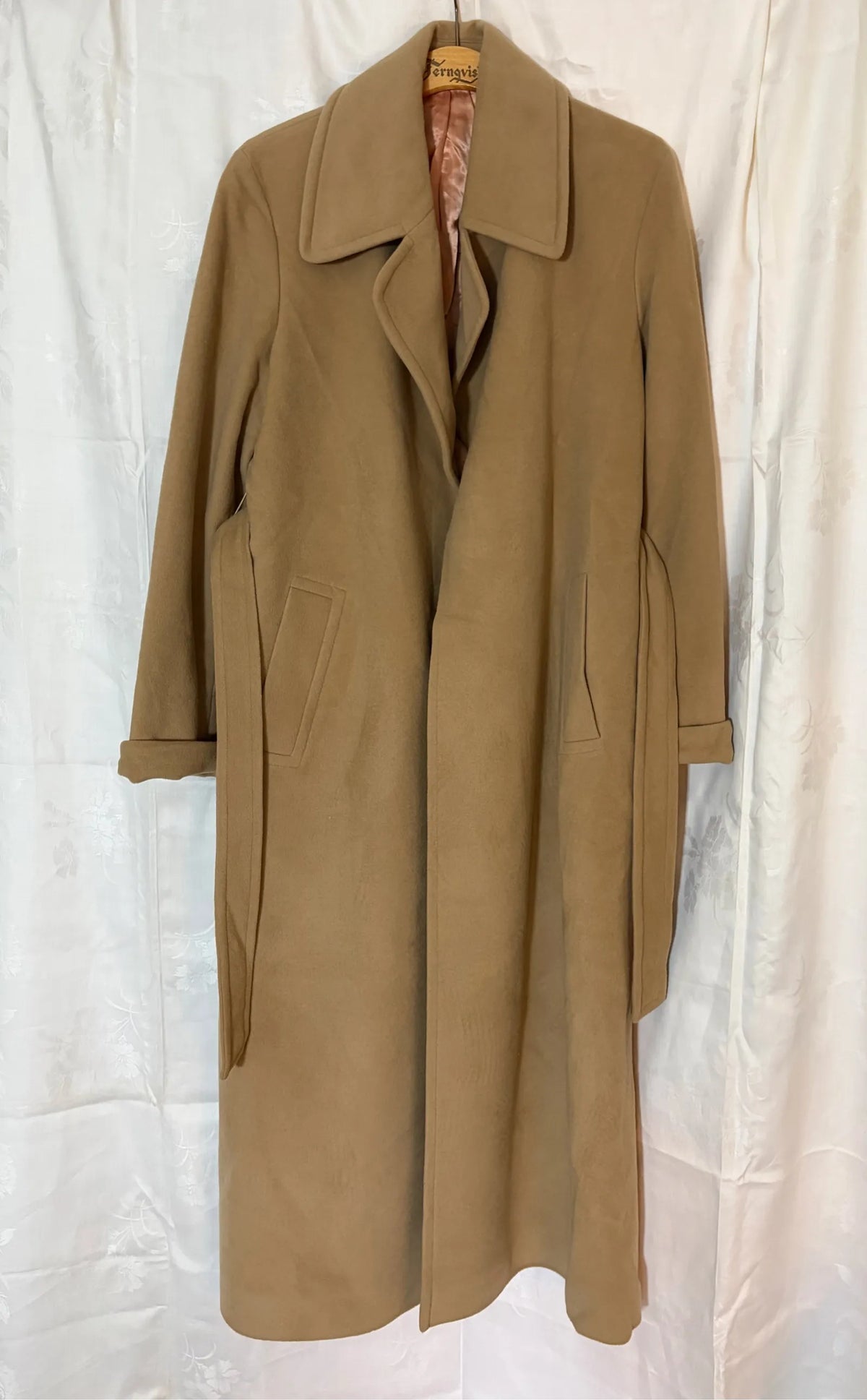 Laura Ashley-ullkappa