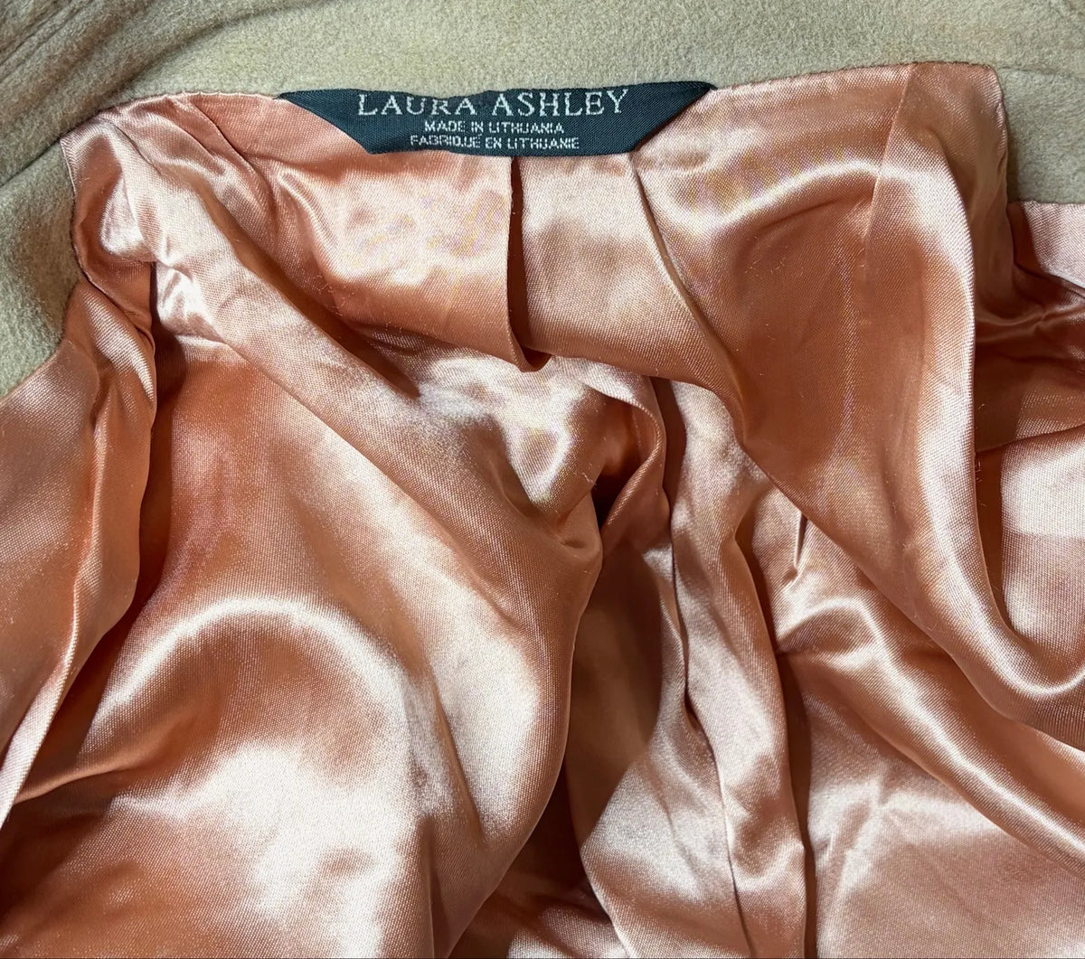 Laura Ashley-ullkappa