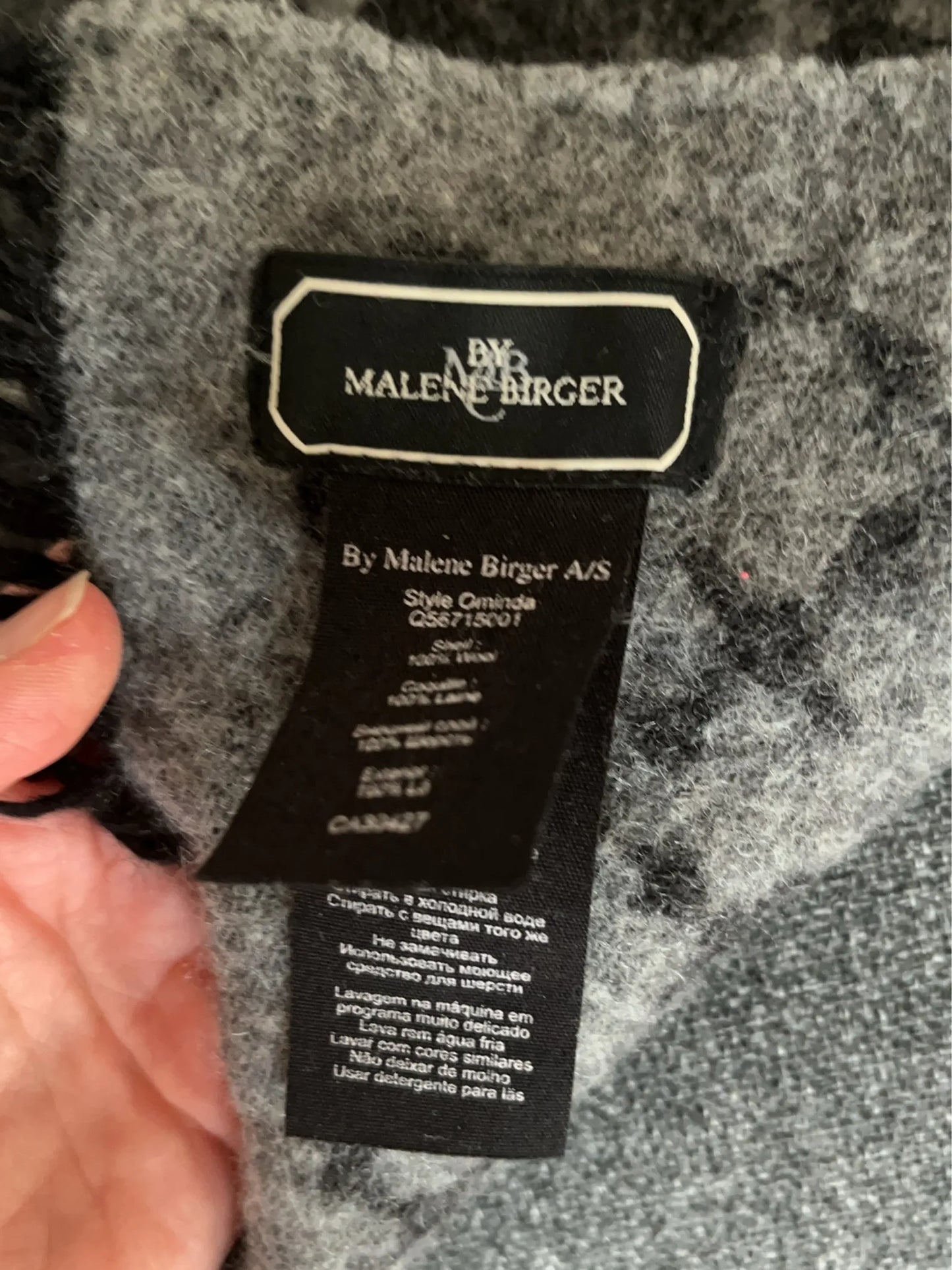 By Malene Birger Scarf