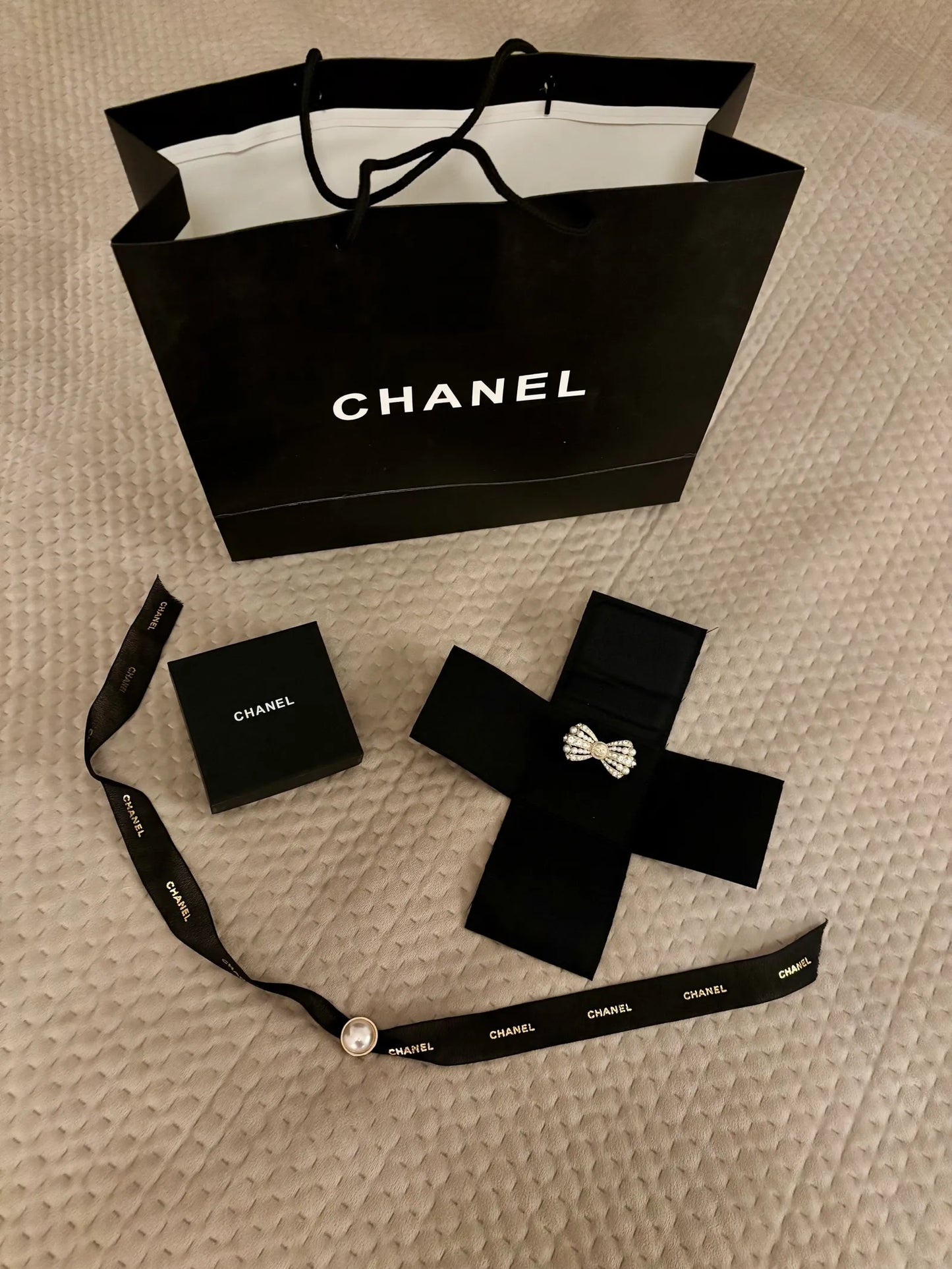 Chanel-brosch NWOT