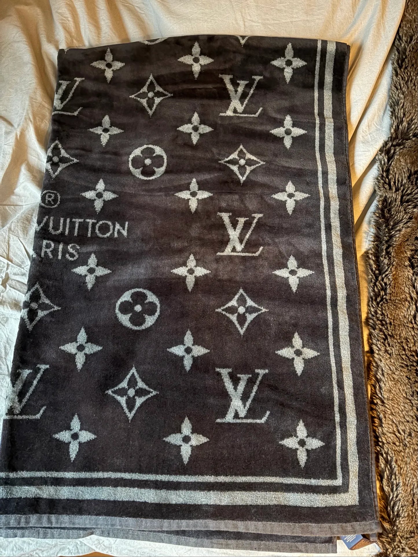 Louis Vuitton Beach Towel-handduk