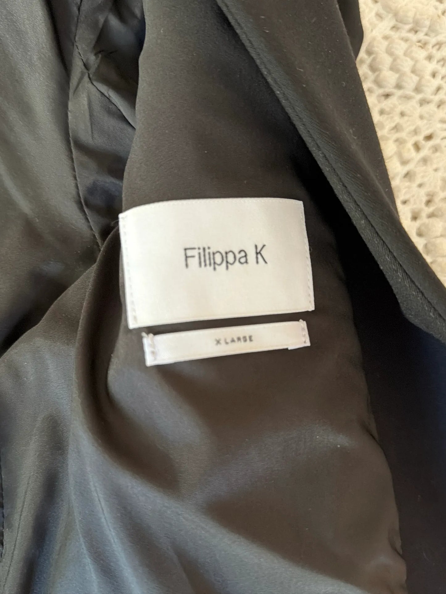 Filippa K-kostym
