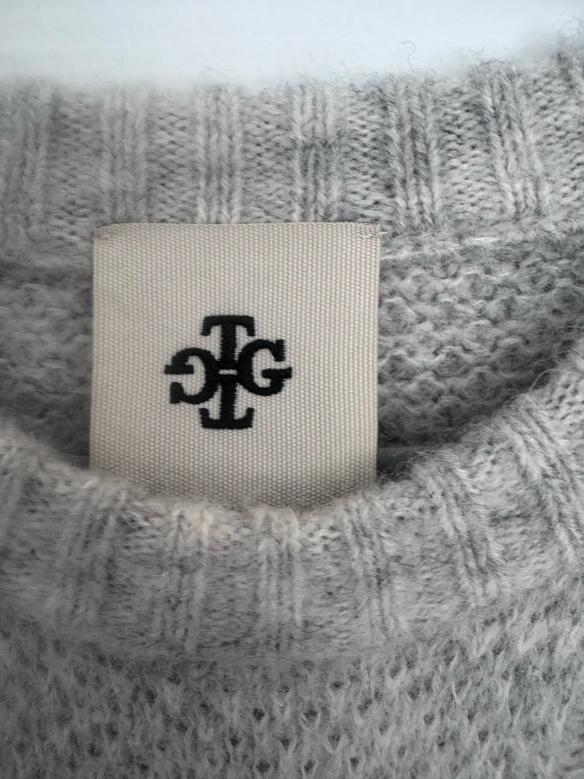 The Garment-ulltröja