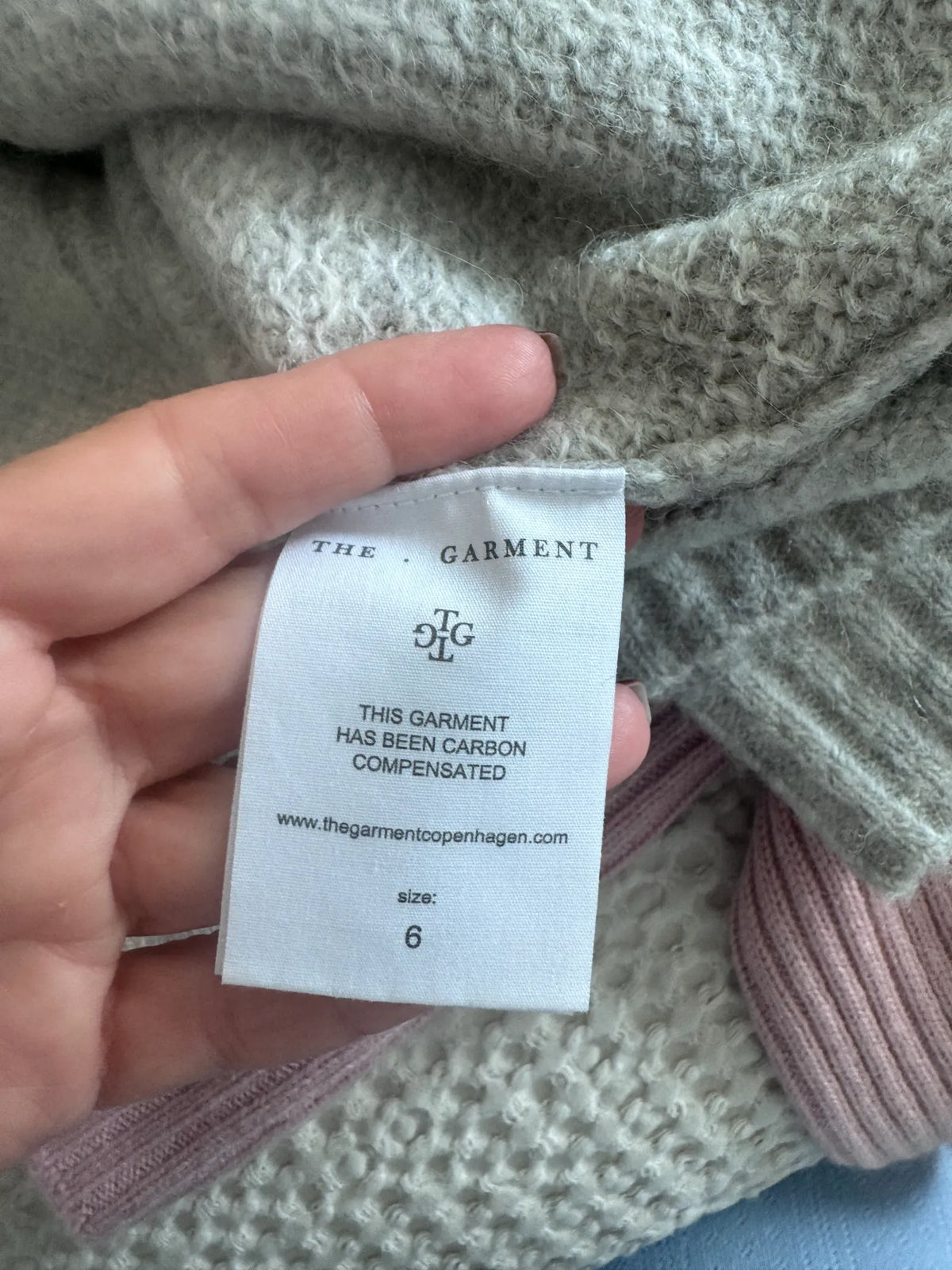 The Garment-ulltröja