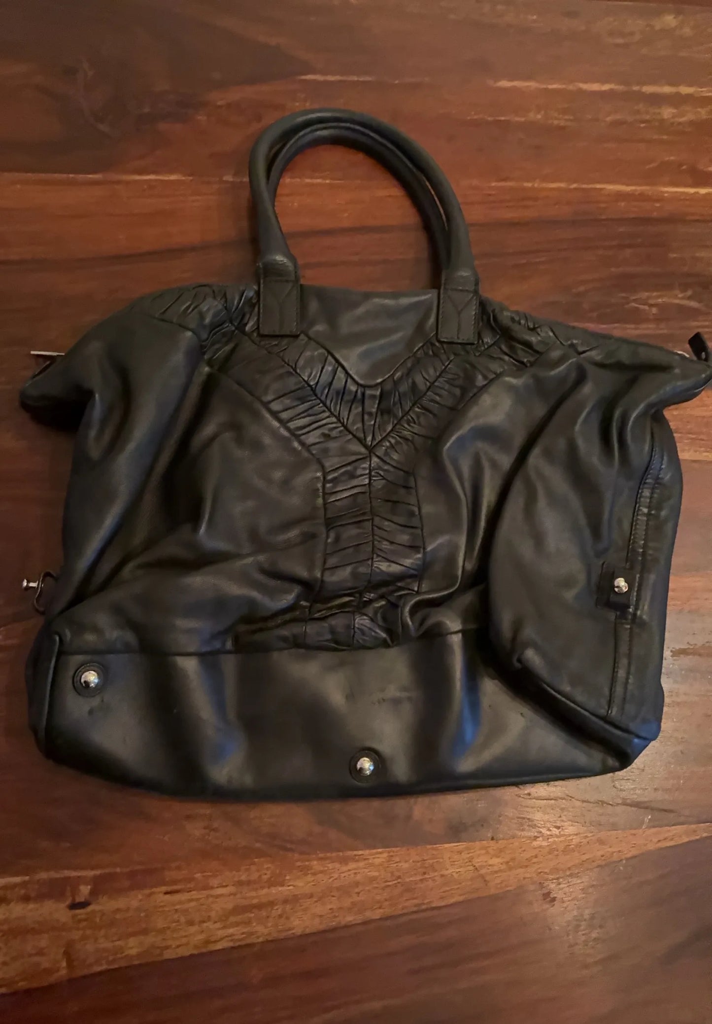 Yves Saint Laurent Handbag
