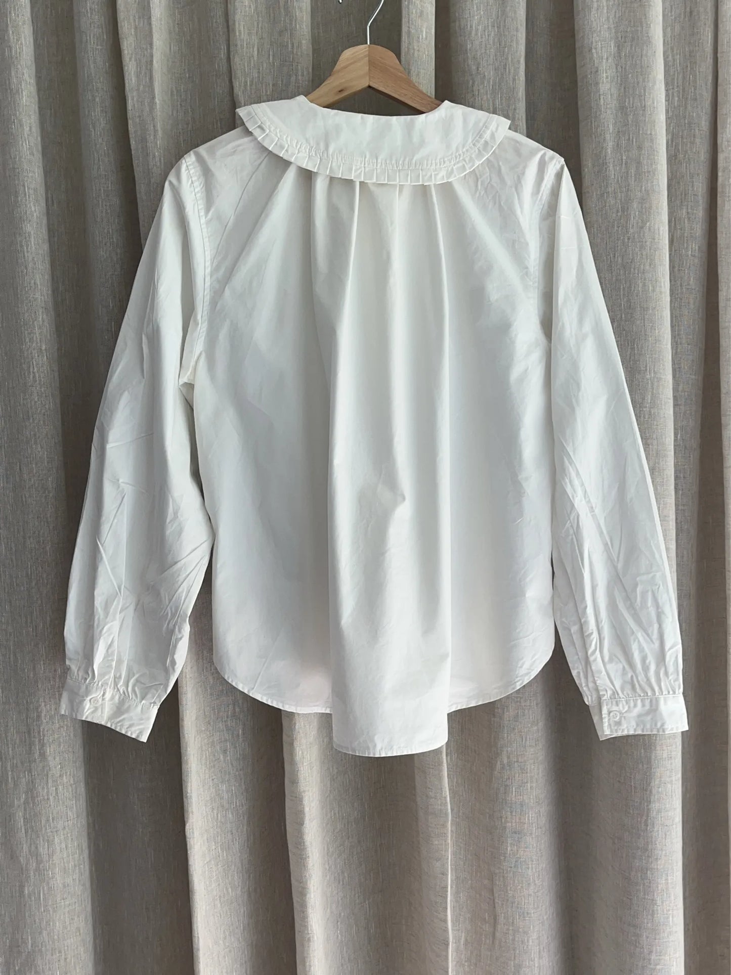 Carin Wester Nomi-blus