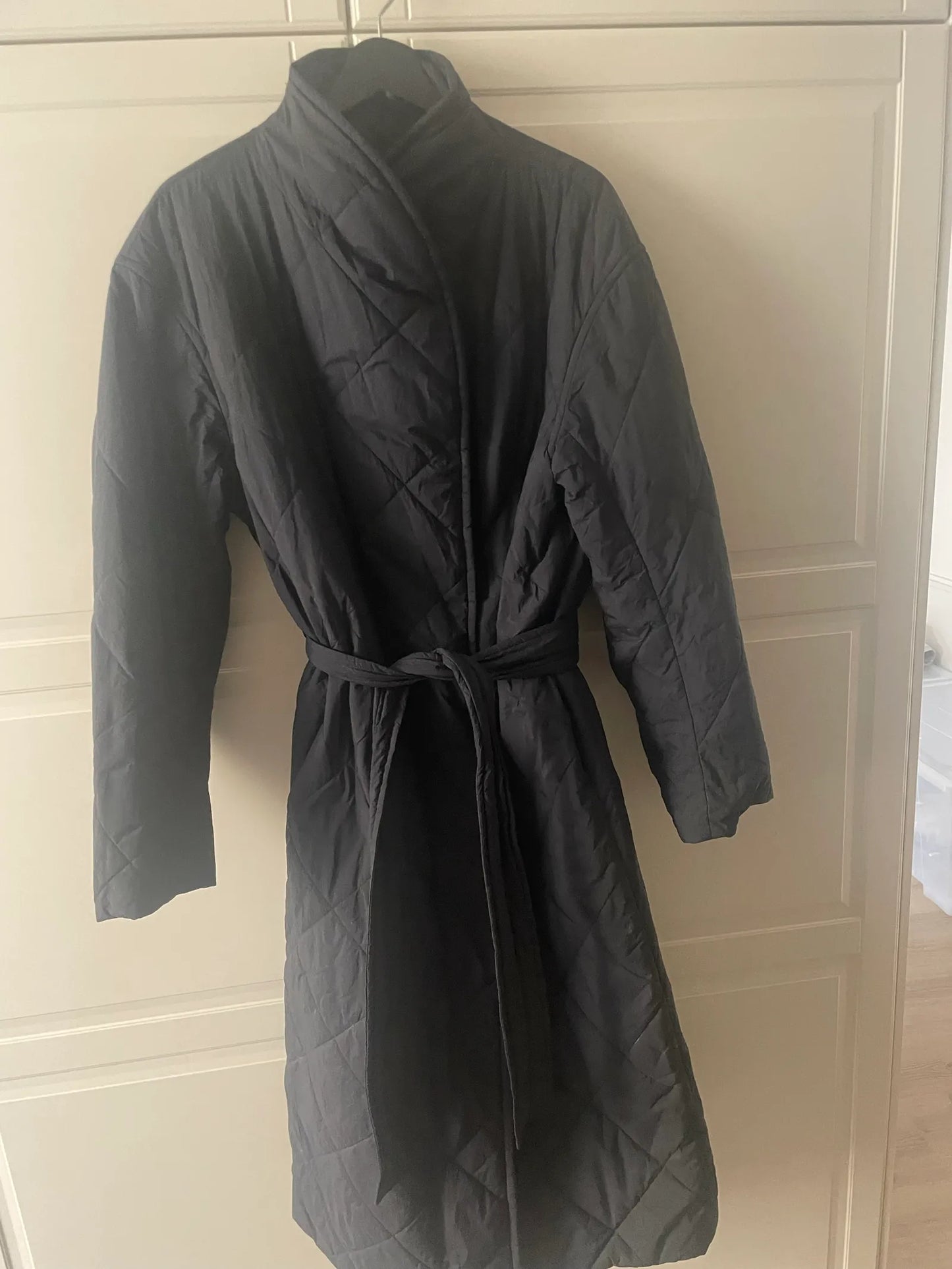 Arket Belted Puffer Coat-kappa
