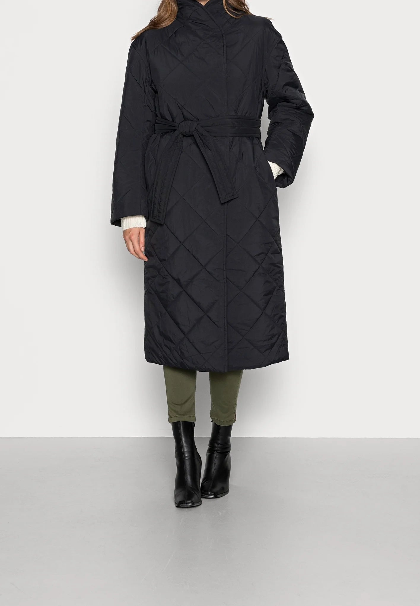 Arket Belted Puffer Coat-kappa