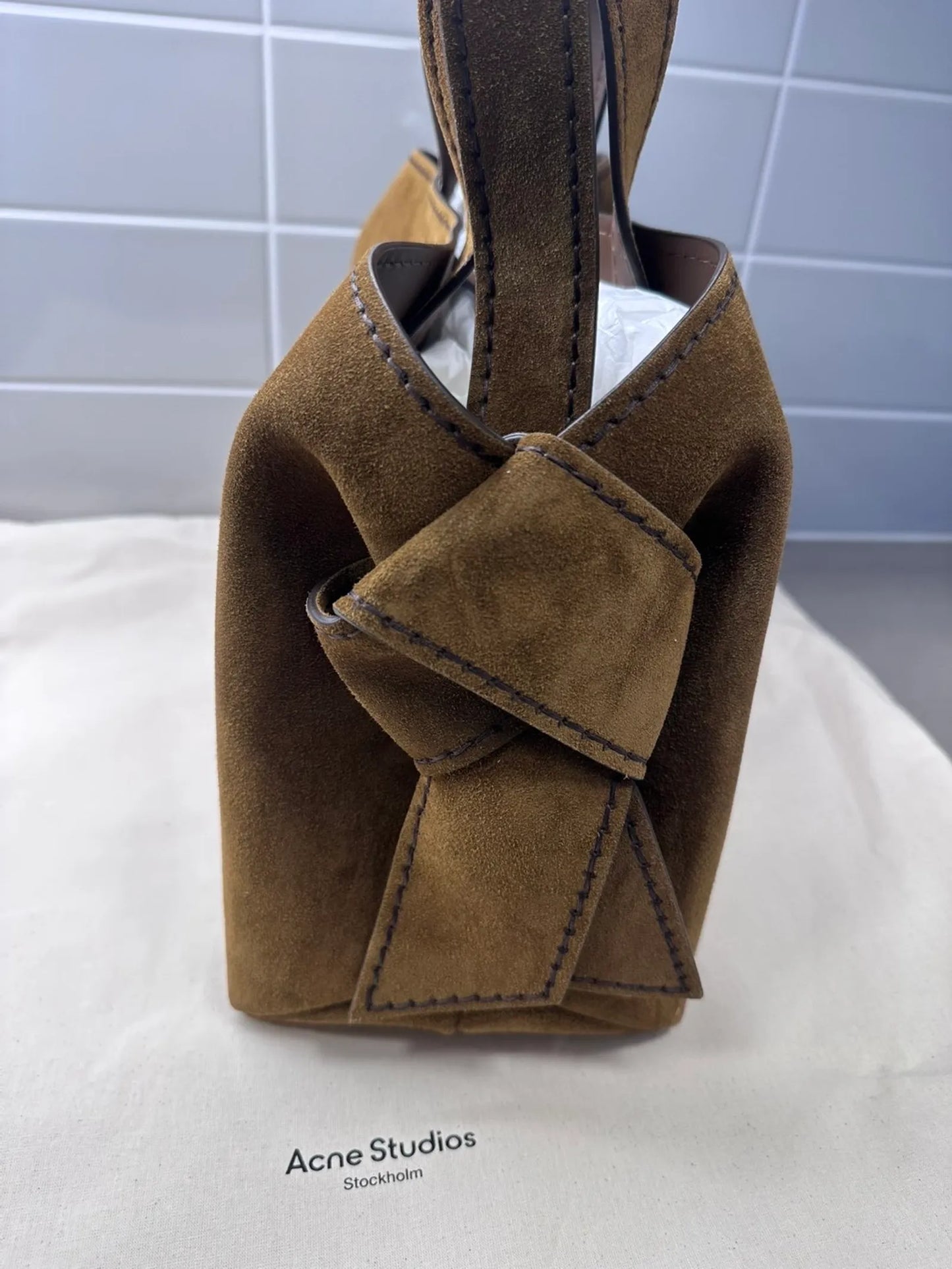 Acne Studios Musubi tote-skinnhandväska NWT