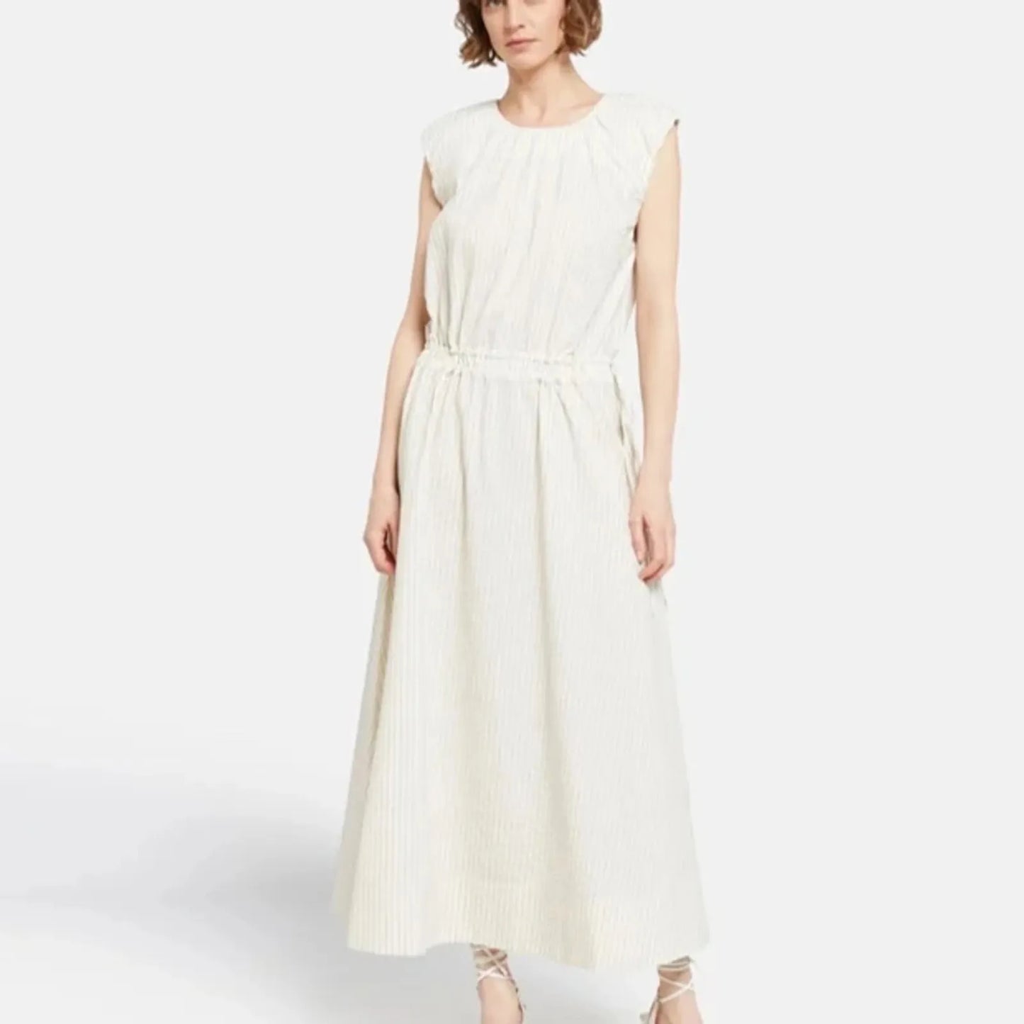 Dagmar Ruffle Cotton-klänning