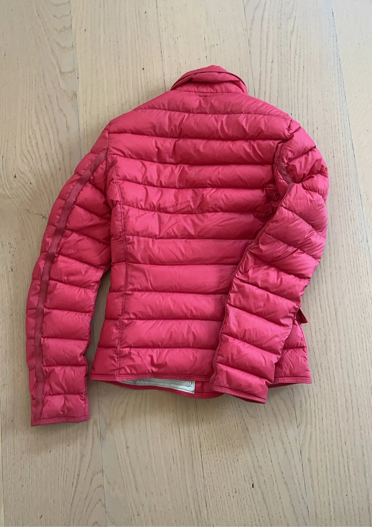 Parajumpers-dunjacka