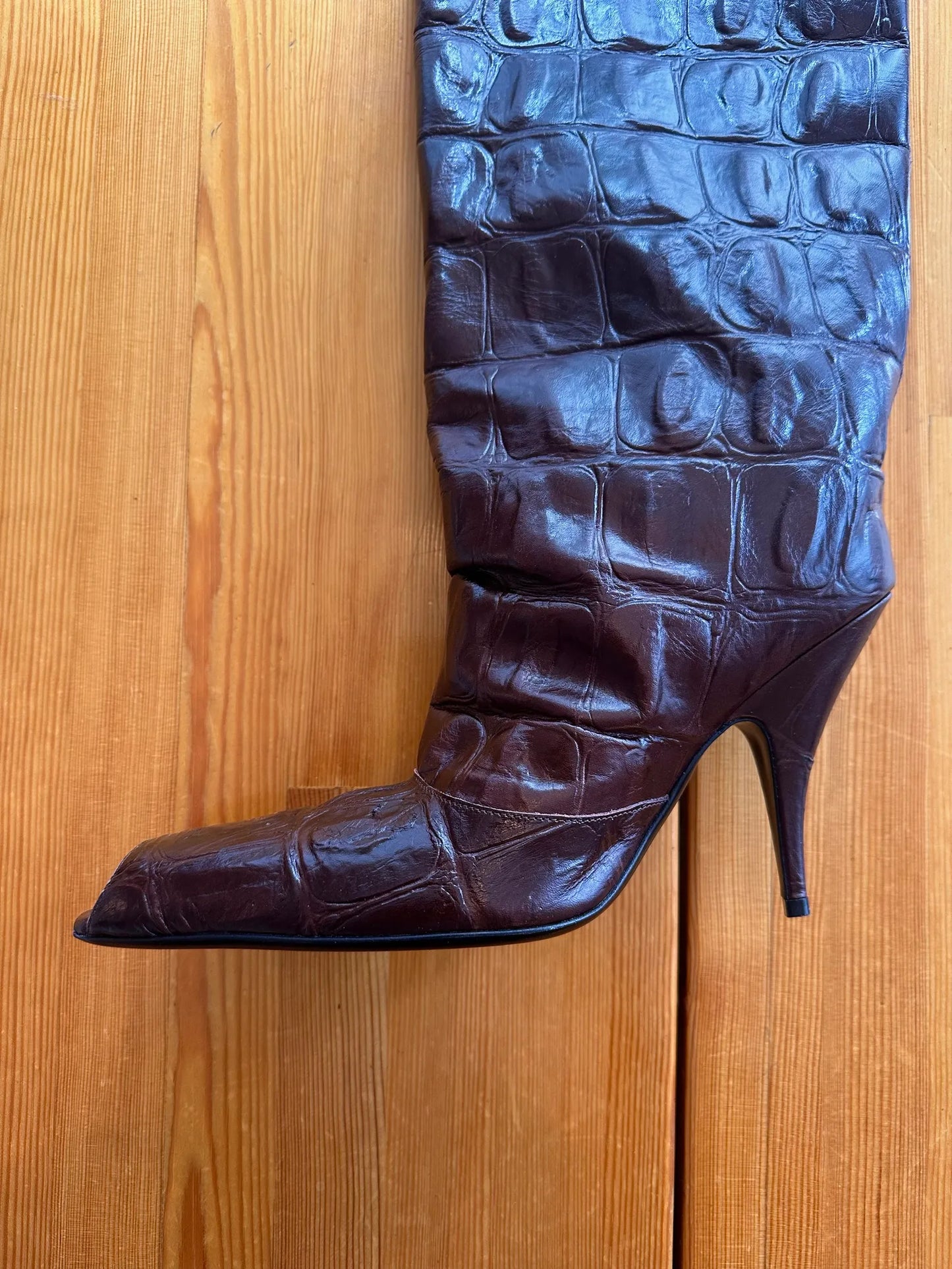Acne Studios-skinnboots